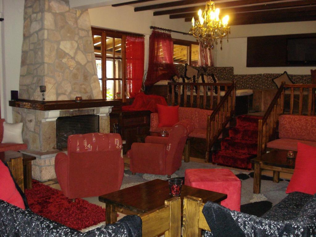 Hotel Koziakas Eláti Exterior foto